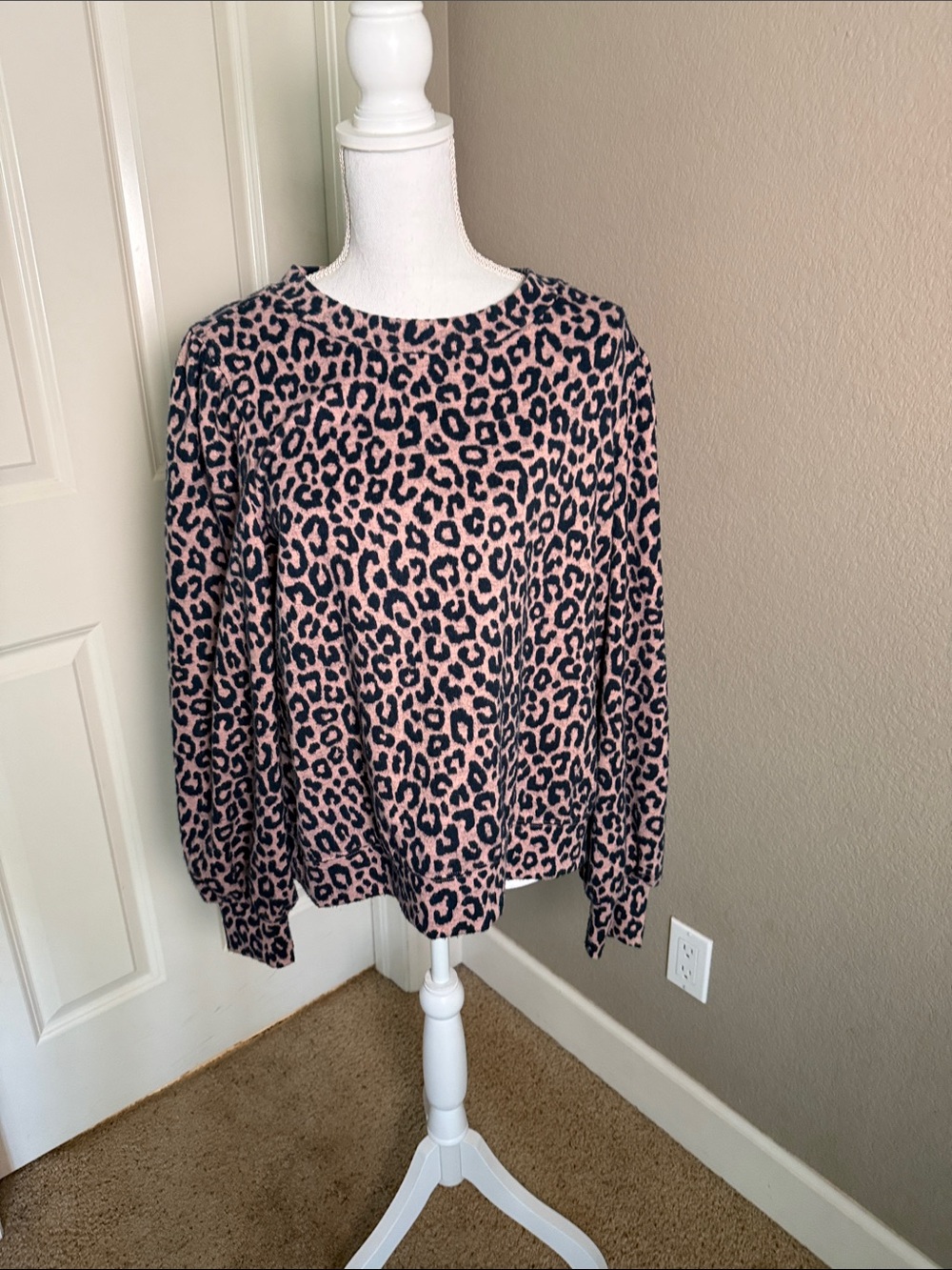 Ann Taylor Pink and Black Leopard Print Pullover Sweatshirt